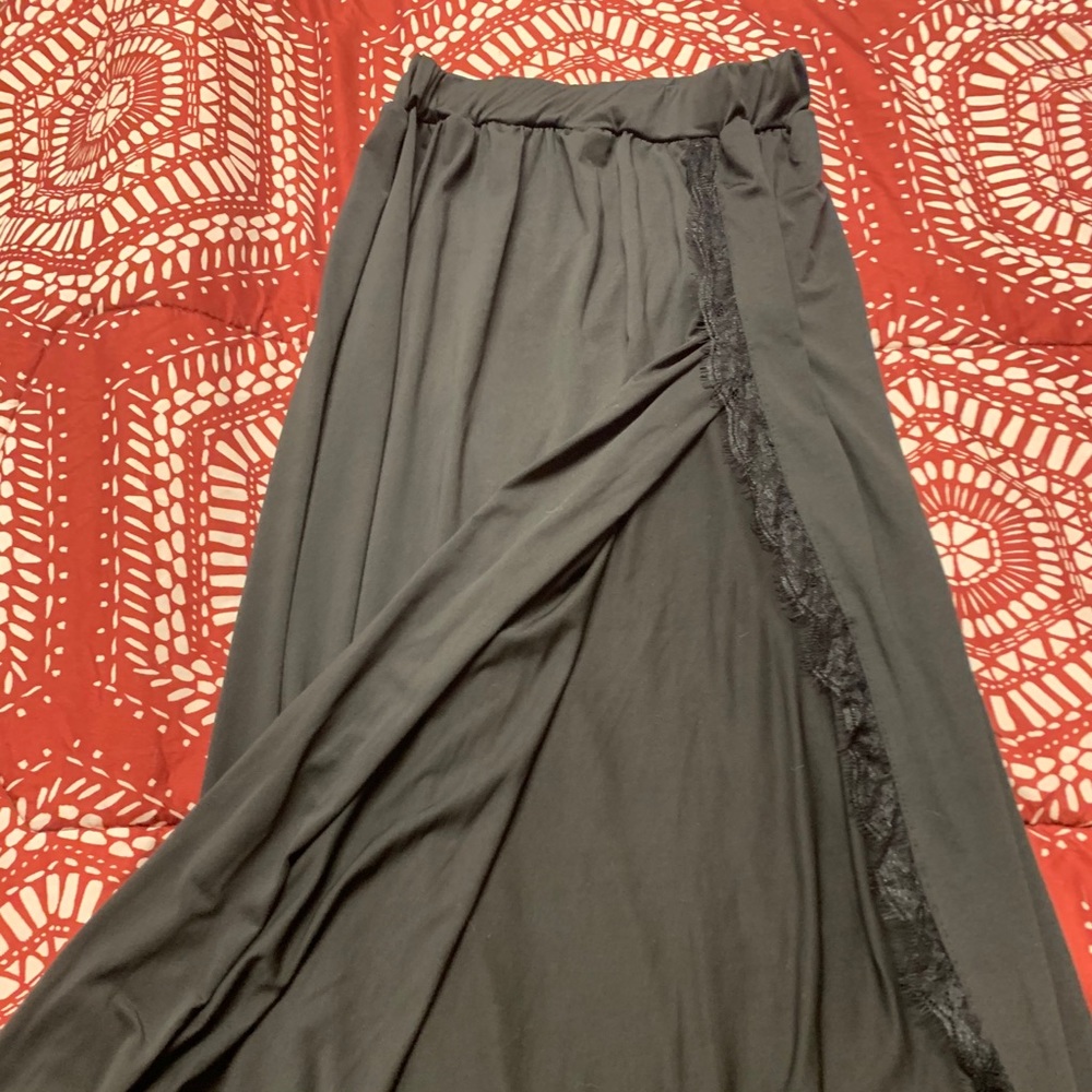 Long black skirt